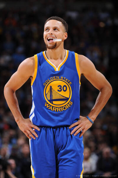 德国2-0客胜卢森堡，沃尔特马德梅开二度，萨内送助攻（德国客场2-0击退卢森堡，沃尔特马德双响，萨内送出助攻）