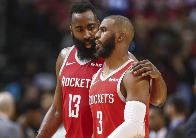 斯帕莱蒂：戴维需要连续踢五场？难道我也得带皇马巴萨五场？（斯帕莱蒂：戴维必须连踢五场？那我也得连带皇马、巴萨五场吗？）