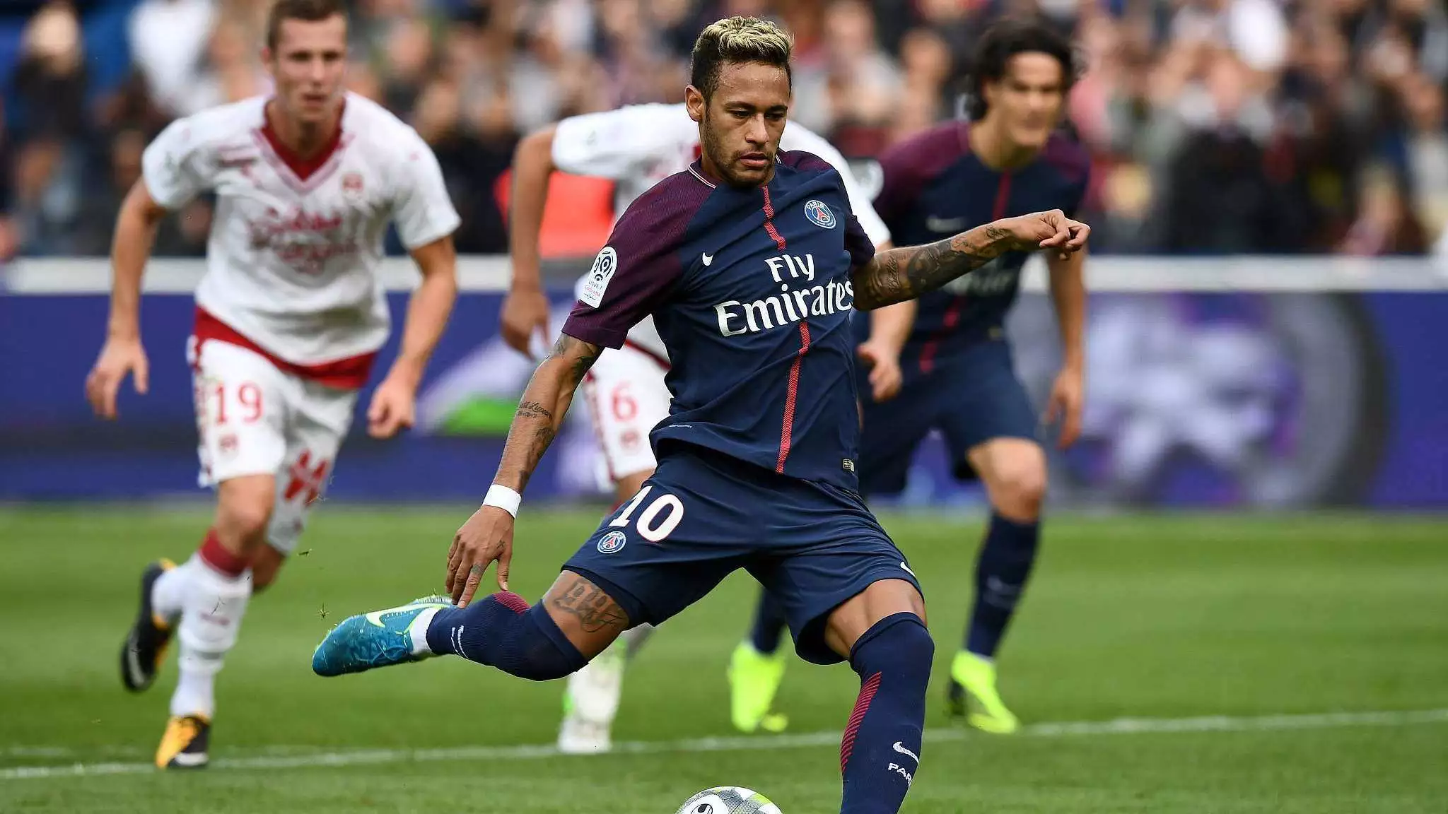 阿迪将发布多款国家队复刻球衣：德国致敬7-1，阿根廷梦回2006（阿迪达斯推出国家队复刻系列：德国致敬7比1，阿根廷重温2006）