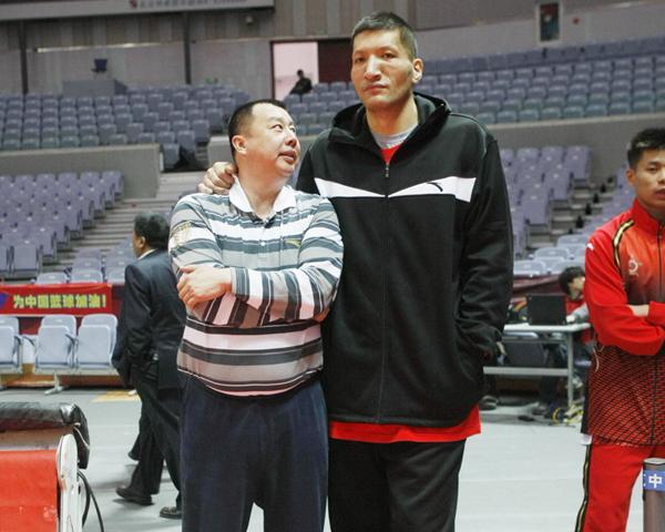 曼联7000万英镑签下亚当·沃顿的交易在水晶宫承认拜仁计划从老特拉福德挖角后加速进行。（水晶宫证实拜仁意图从老特拉福德挖角后，曼联以7000万英镑签下亚当·沃顿的交易加速推进）