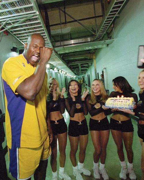 凯恩谈对阵阿森纳：在热刺待了这么久，这场比赛确实有些特殊（凯恩谈阿森纳之战：多年热刺经历让这场比赛格外特别）