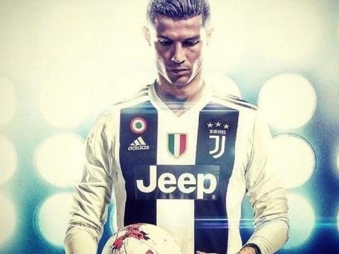 莱万：我经常带伤上场，肋骨骨折也硬撑；不着急决定未来（莱万：带伤出战成常态，肋骨骨折也坚持；未来去留不着急）