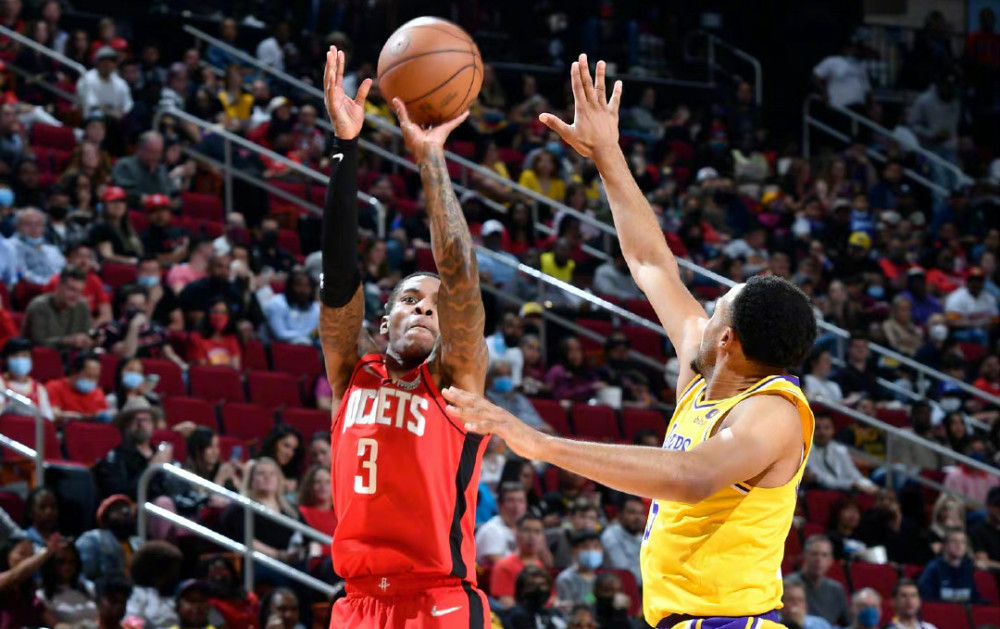 弗兰克：我的首选还是留在中国踢球；我带着喜悦与自豪离队（弗兰克：首选继续留在中国踢球，离队满怀喜悦与自豪）