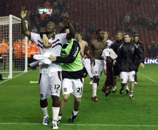 game-feature-section